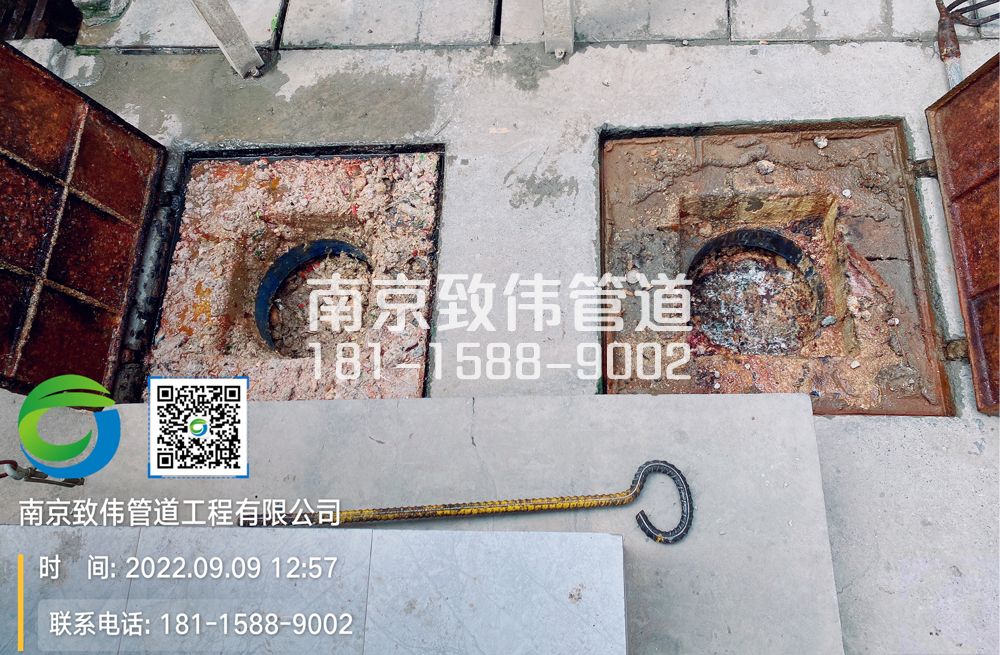 镇江区工地食堂隔油池油污清理施工现场